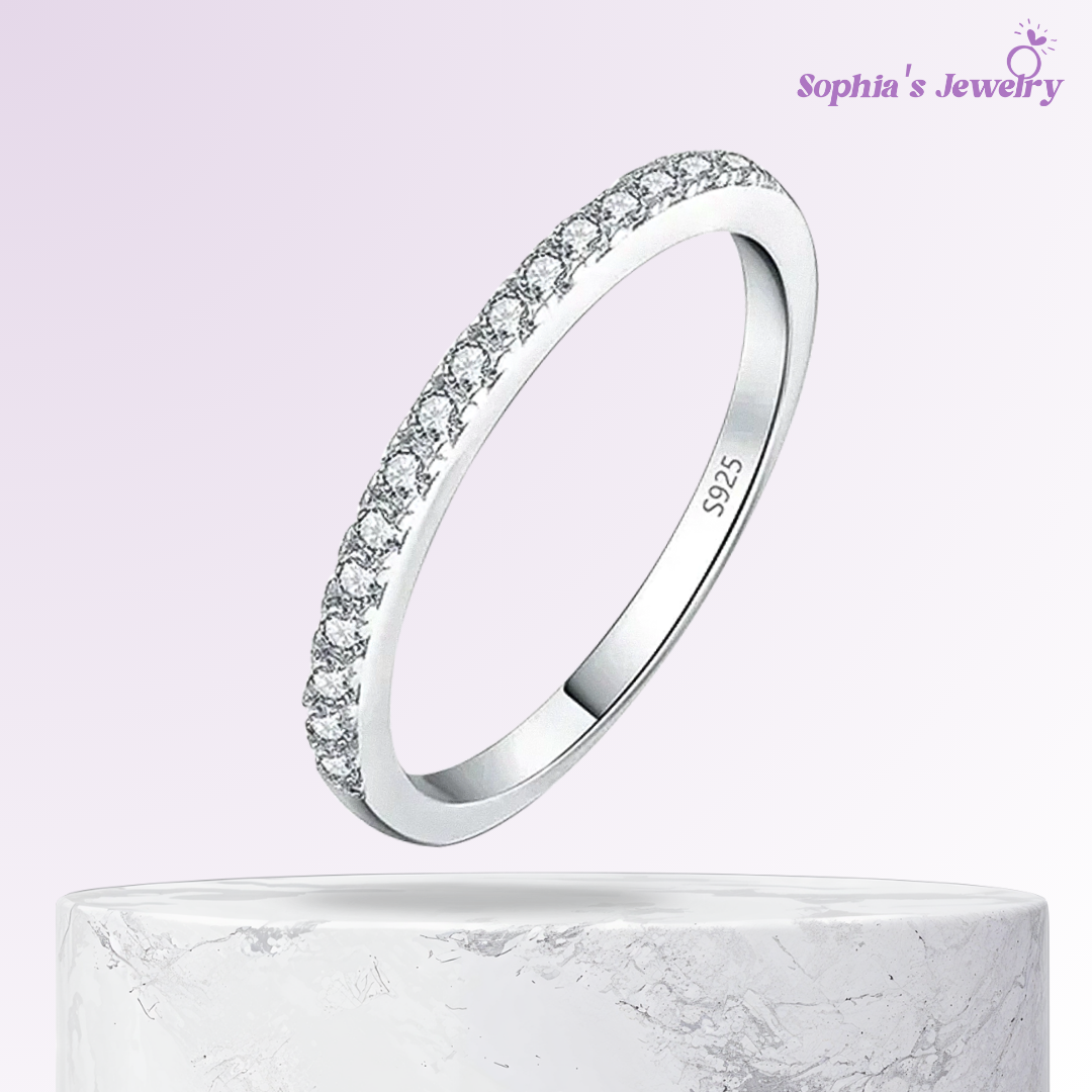 Carey | Delicada alianza de eternidad | Anillo de plata