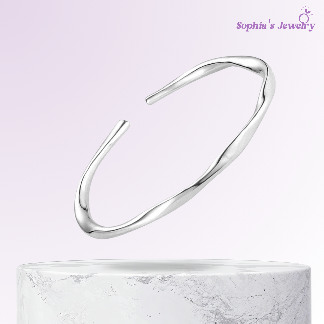 Amarah | Brazalete con forma escultural | Pulsera de plata