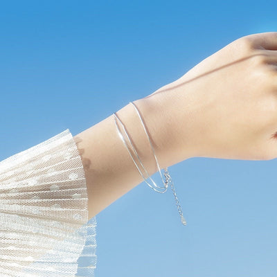 Regina | Elegancia multihilo | Pulsera de plata
