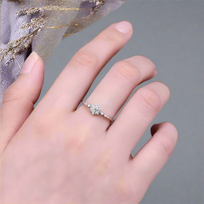 Junevel | Copo de nieve de circonita brillante | Anillo de plata