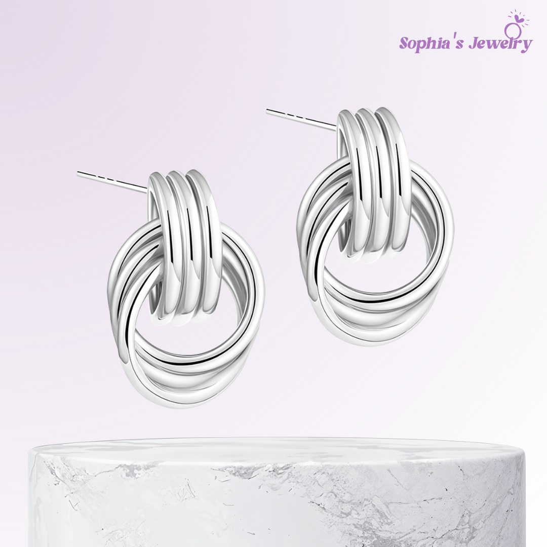 Rachel | Encanto refinado Nudo pulido | Pendientes de plata