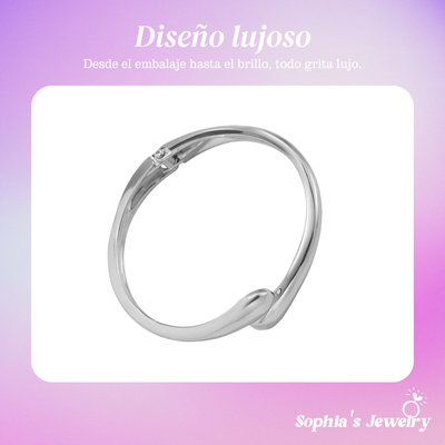Carrine | Brazalete esculpido y llamativo con un toque de estilo | Pulsera de plata