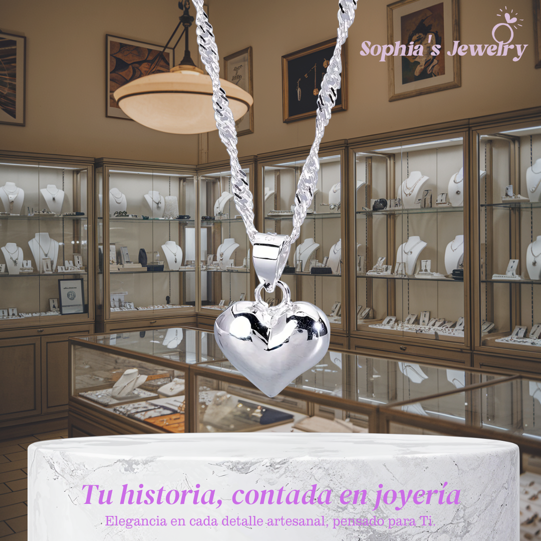 Liora | Charm Heartlight | Collar de plata