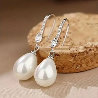 Vivienne | Perla luminosa | Pendientes de plata